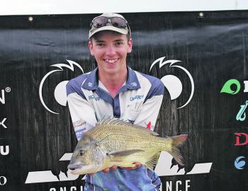 Cameron Cleal from Team Finding Nemo with the 138kg JML Anglers Alliance Big Bream.