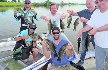 The recent Tastings on Hastings event had the crew from the Stunned Mullet Restaurant and celebrity chef Matt Wilkinson come out for a bass session.