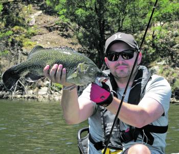 The author with a solid chunk of Googong green.